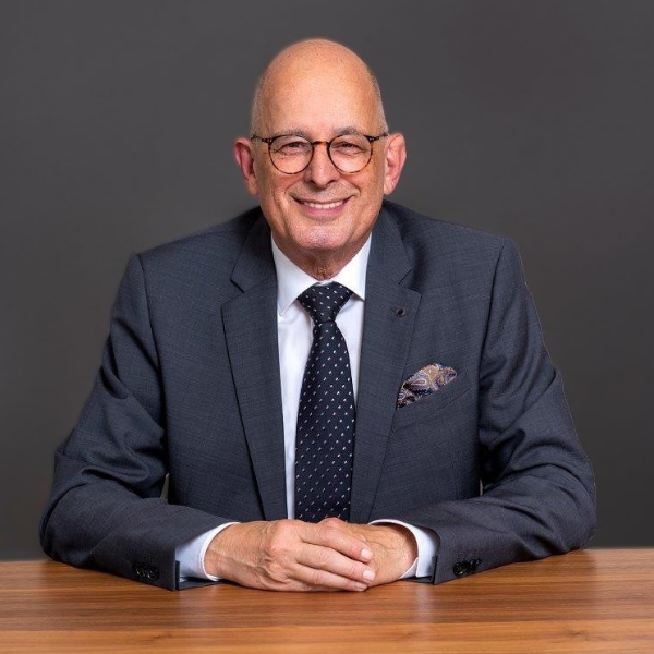  Claus H. Widrig